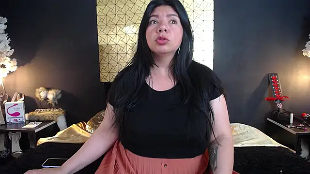 kinky_momm webcam