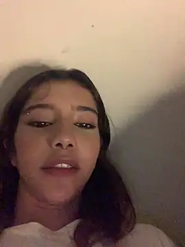  MiaaCute- chat room