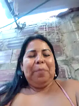 Mother-Big-tits webcam