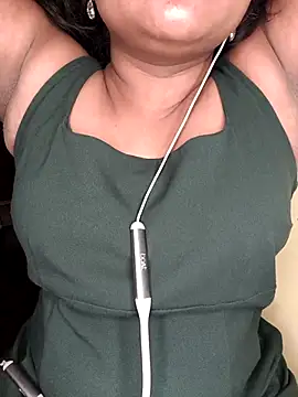 ur_love_kannada1 webcam