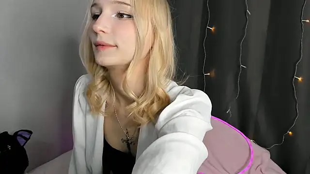 SophiaDarsly webcam