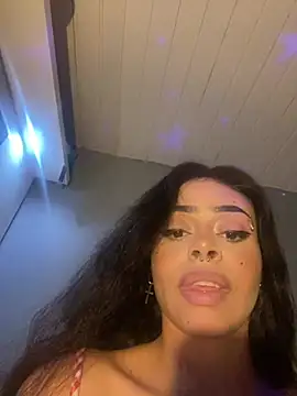 Anna_Brucy webcam