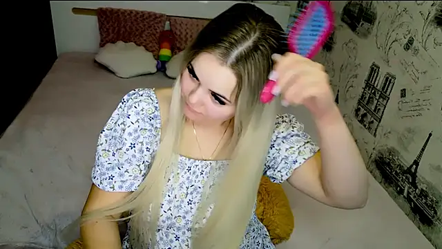lovely-eyes webcam