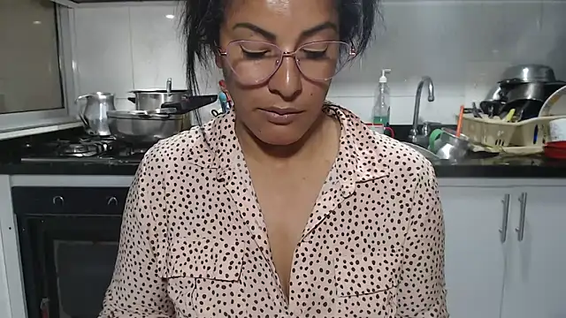 kateleyagrey webcam