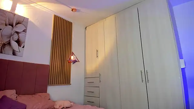mia_nevaeh webcam