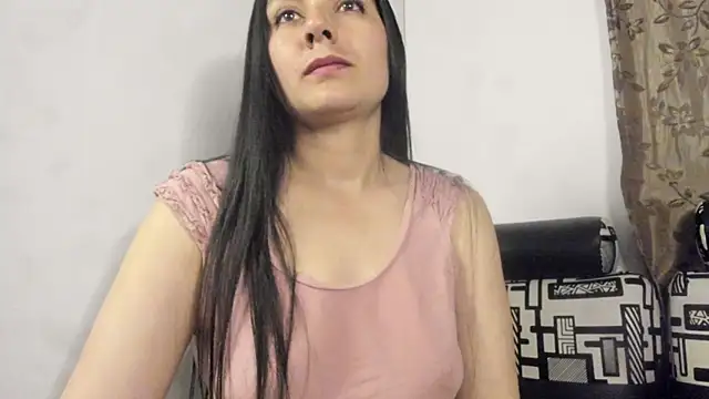 Nathaly_love96 webcam