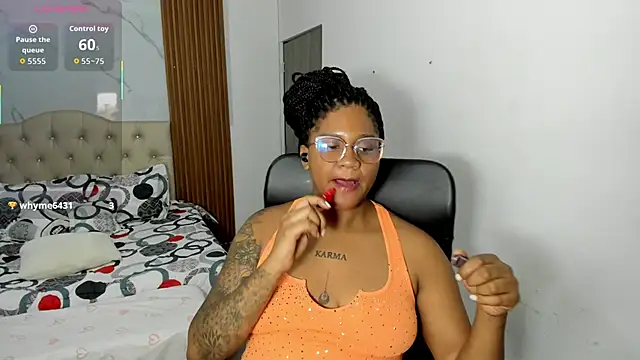 ZahraRose webcam