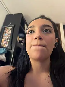 capybarita (Ask my age) - dildo in pussy 5min