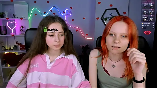rebecca_smile webcam