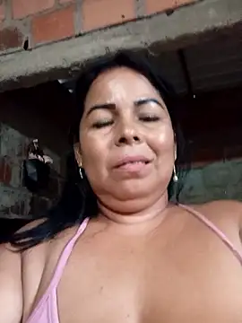 Mother-Big-tits webcam