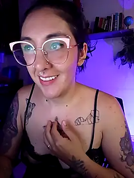melinerd (F young) - Red ass, spanks x 20