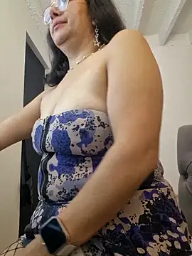 christy_ant webcam