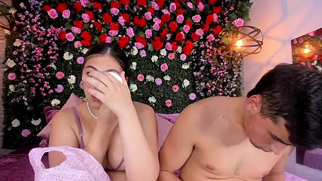 ChloeandAdam webcam