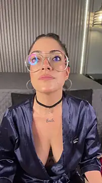 Aura_Baker webcam