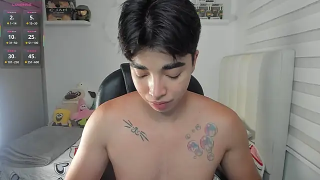 santy7v7 webcam