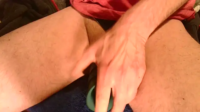 T0Yforeskin webcam