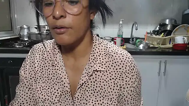 kateleyagrey webcam