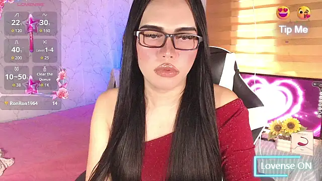 SweetSurrender_ webcam