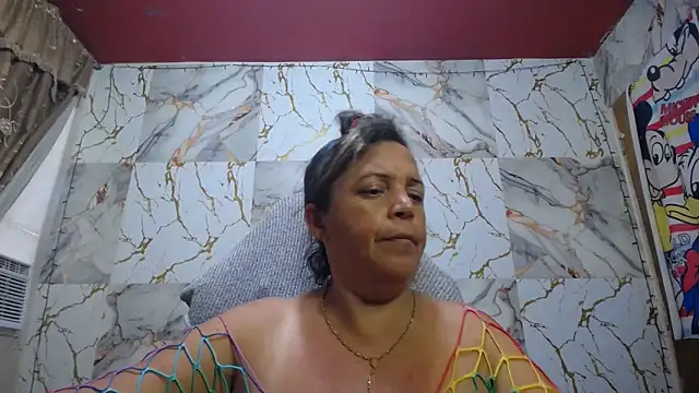 alina_maturehot webcam
