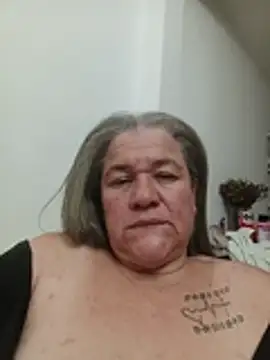 CheekySnowQueen_69 webcam