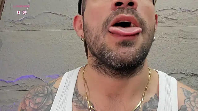 jonathan_rivers webcam