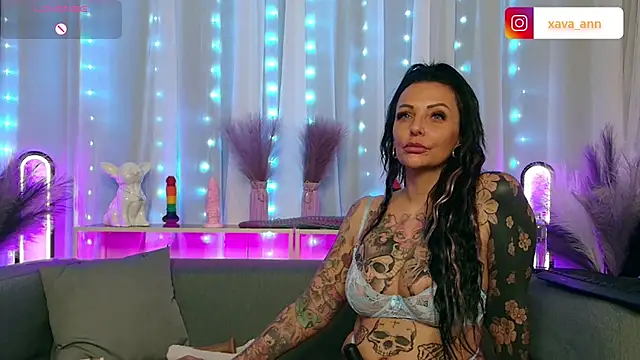 Ava_Ann webcam