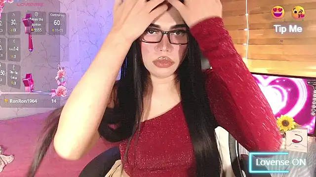 SweetSurrender_ webcam