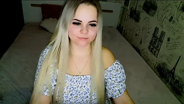 lovely-eyes webcam