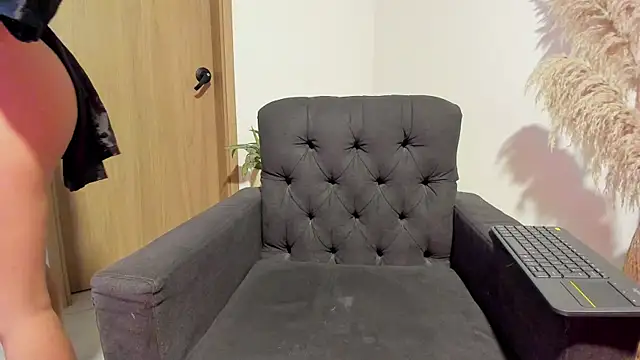 MiaRouseex webcam