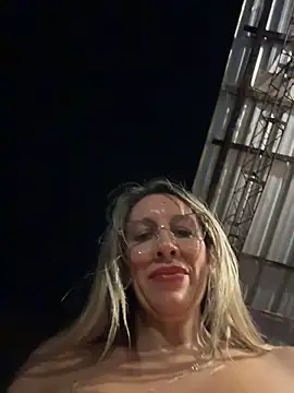 Gatitacarlita live sex cam