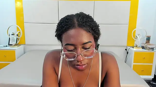 Qeen_blackk webcam