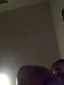 Alessiooo908 webcam