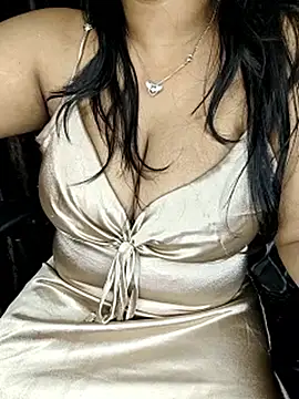 Curvy_Pooja webcam