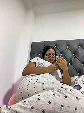Riana_Kean webcam