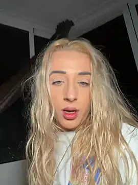 Strongqueen webcam