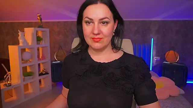VelvetLuck webcam