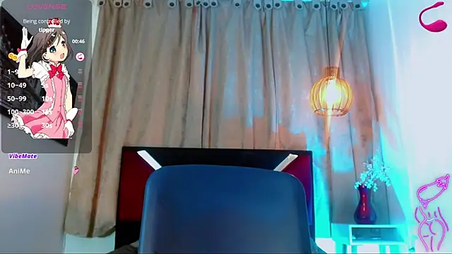 katha_Crawford webcam