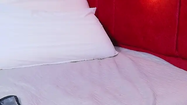 EbonyCoWorker webcam