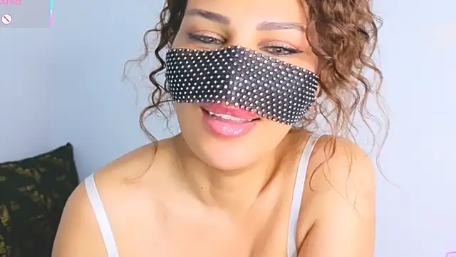 Beybi_Latina webcam
