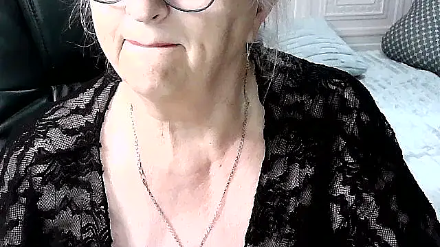 LolkaAlyss webcam