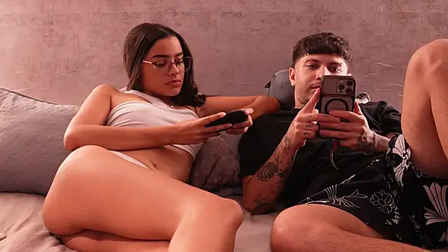 Nicky_and_Blake webcam