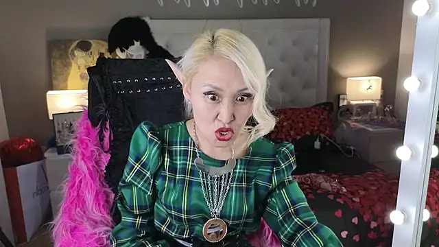 RoxalanaStar webcam
