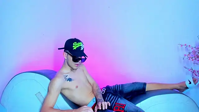pleasure_boys_hot (G twink) - 🥵SHOW ASS🥵
