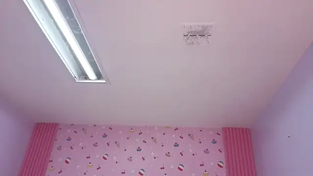sarita_09_s webcam