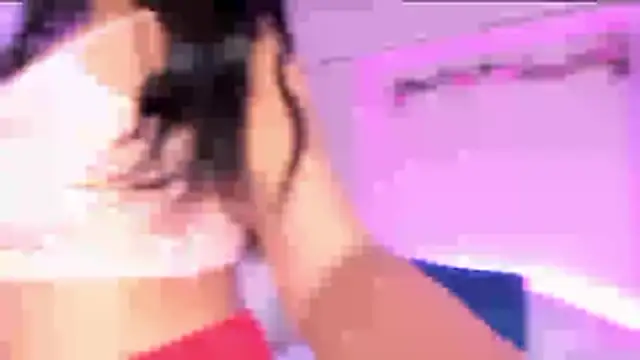AllieBennet webcam
