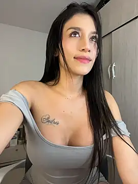Emmily_19