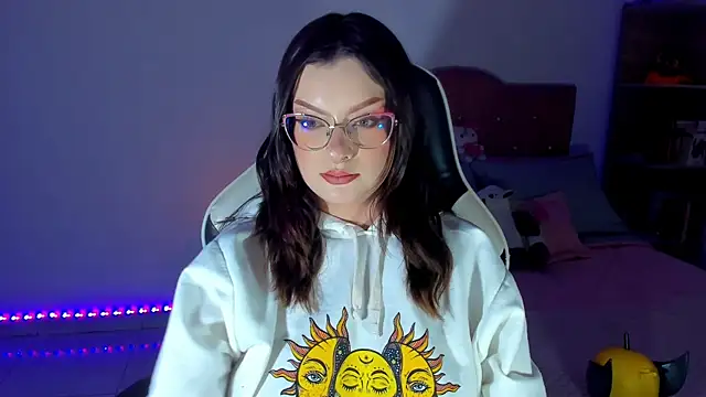 OphelianaRose33 webcam
