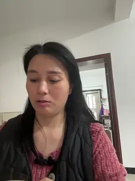 美女buusoom在线直播