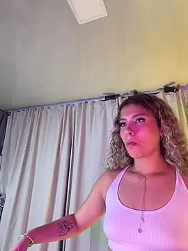 Melina-Smith webcam