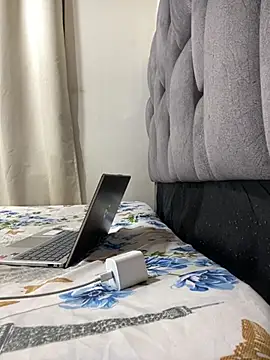 Exotic__XXX webcam